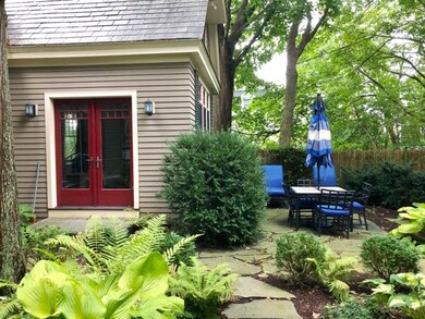 448 Gibbs Ave, Newport, RI 02840 - photo 4