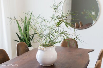 7-web-or-mls-31 Zeolite Place-7