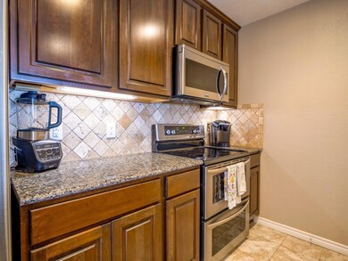 604 Highcrest Dr unit 722, Granite Shoals, TX 78654 - photo 6