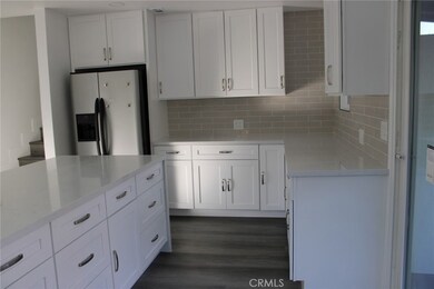 53130 Avenida Mendoza, La Quinta, CA 92253 - photo 7