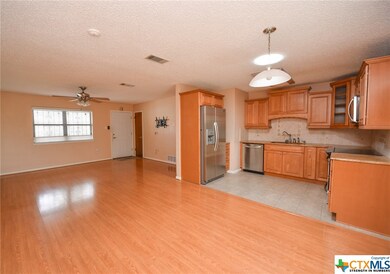 2103 Miles St, Copperas Cove, TX 76522 - photo 6