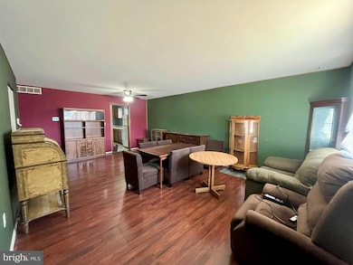 334 Royer Rd, Westminster, MD 21158 - photo 4