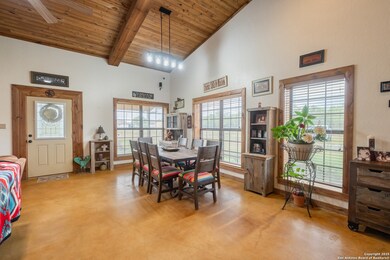 462 Co Rd 763 B, Devine, TX 78016 - photo 7