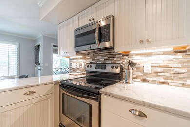 4833 Green Dolphin Way-8