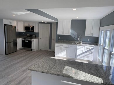 467 Daniel Webster Hwy, Meredith, NH 03253 - photo 3