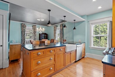 6 Gifford Ct, Salem, MA 01970 - photo 5