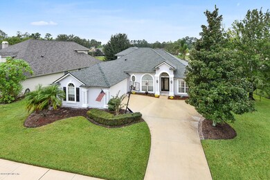 1406 Walnut Creek Dr, Fleming Island, FL 32003 - photo 3