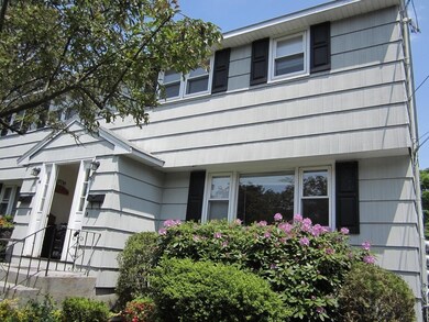 14-16 Bradford Rd unit 16, Winchester, MA 01890 - photo 2