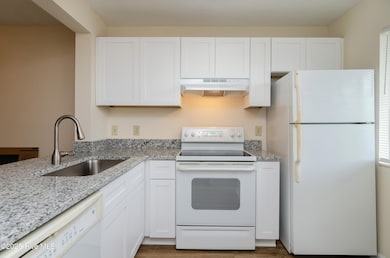 3621-B Saint Johns-13