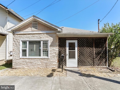 480 Barnes St, Keyser, WV 26726 - photo 2