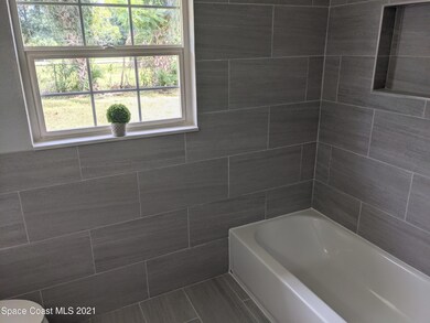 982 Pinson Blvd, Rockledge, FL 32955 - photo 4