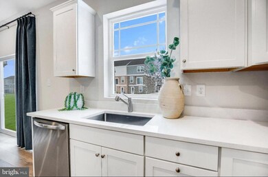 10710 Millport St, Waldorf, MD 20695 - photo 5