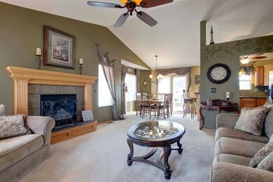 Up stairs living room with an open floor plan to t