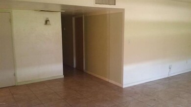 5526 W Elm St, Phoenix, AZ 85031 - photo 4