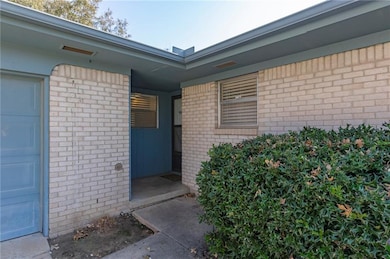 5516 N Tulsa Ave, Oklahoma City, OK 73112 - photo 4