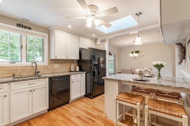 5 Oxbow Rd, Lexington, MA 02421 - photo 2