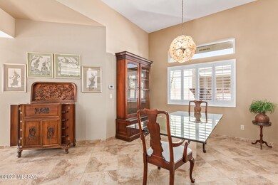 living area - 5530 Via Papavero