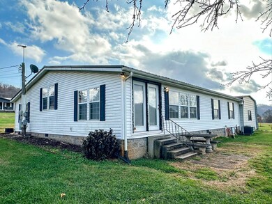 2641 Stanley Valley Rd, Surgoinsville, TN 37873 - photo 4