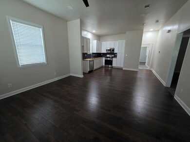 502 W Magnolia St, Fitzgerald, GA 31750 - photo 6