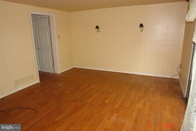 6557 Pressed Gentian, Columbia, MD 21045 - photo 5