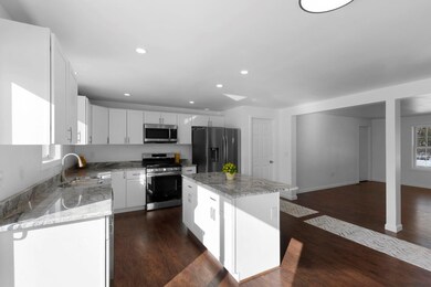 247 Second Crown Point Rd, Barrington, NH 03825 - photo 4