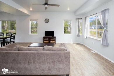 08-living room_IMG_7992