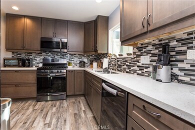 8208 Erskine Green, Buena Park, CA 90621 - photo 4