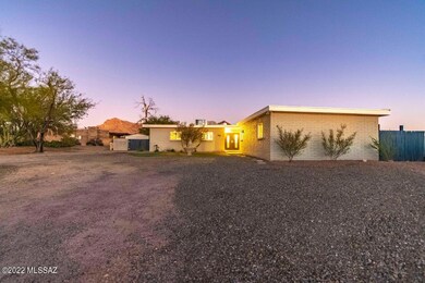 7356_N_Casa_Blanca_Dr__076