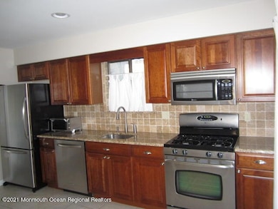 101 Cotswold Cir, Ocean, NJ 07712 - photo 6