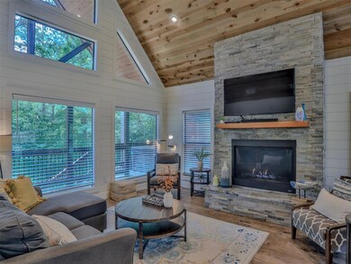 192 Grape Trail, Broken Bow, OK 74728 - photo 4