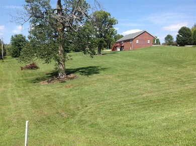 200 Squires Pointe Rd, Paris, KY 40361 - photo 4