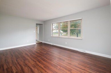 6099 Darby Ln-3