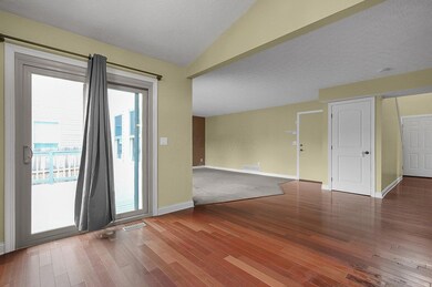 11-web-or-mls-1860-seasprite-dr