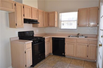 231 Barrel Cactus Dr, Horizon City, TX 79928 - photo 4