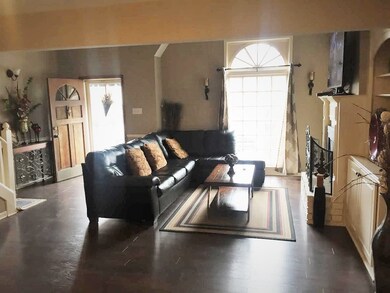 3564 Bishops Gate Dr, Memphis, TN 38115 - photo 2