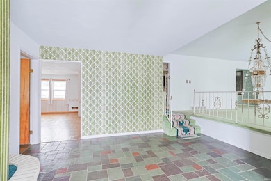 6244 Regent Ct, South Bend, IN 46614 - photo 3