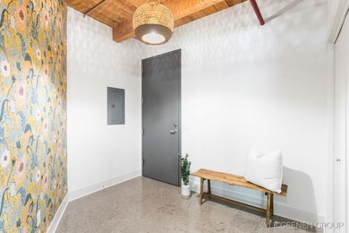 13-web-or-mls-533-columbia-ave-018
