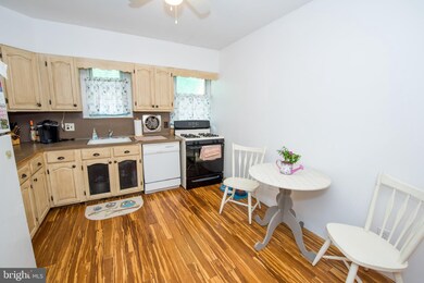 3538 Chippendale St, Philadelphia, PA 19136 - photo 7