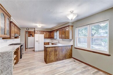 2425 NW 120th St, Oklahoma City, OK 73120 - photo 6