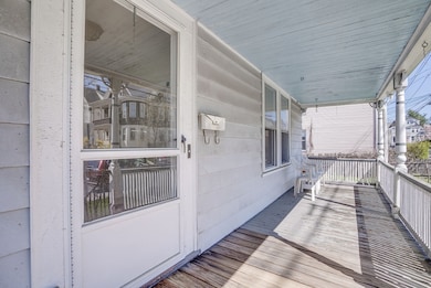 17 Hudson St, Somerville, MA 02143 - photo 7