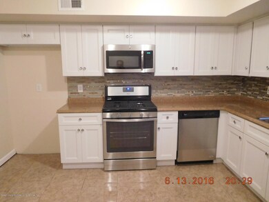 120 Blythe Place, Staten Island, NY 10306 - photo 6