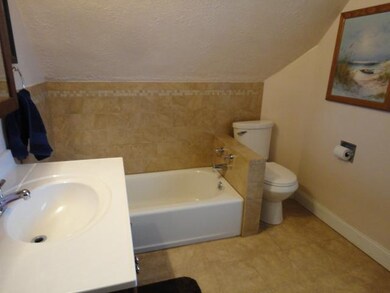 Full Bath.