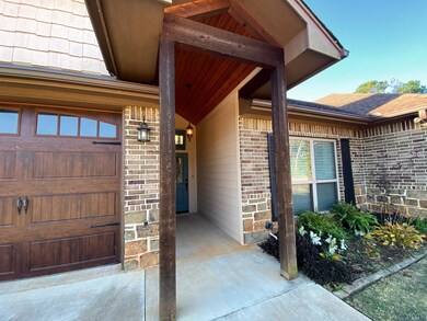 1610 Remington Ct, Kilgore, TX 75662 - photo 2