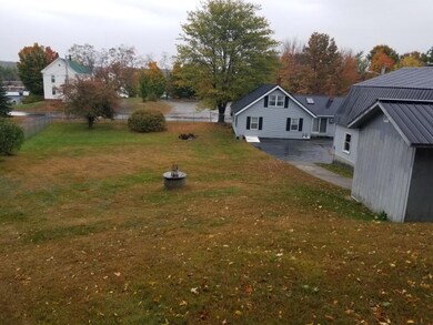 0339 rear exterior and yard