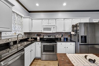 427 Ridley St, Corydon, IN 47112 - photo 2