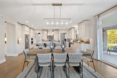 4747 Curtis Rd, Plymouth, MI 48170 - photo 3