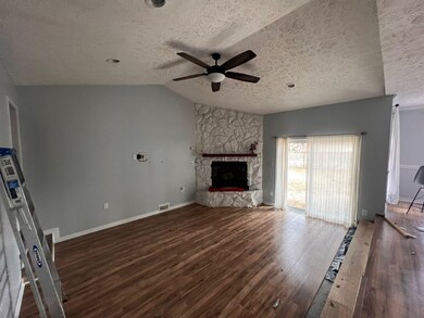 513 Andrea Ct, Fayetteville, NC 28314 - photo 2