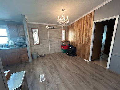 630 Cherokee Dr, Colby, KS 67701 - photo 6