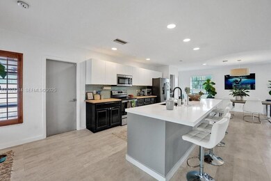 4104 Larch Ave, Palm Beach Gardens, FL 33418 - photo 5