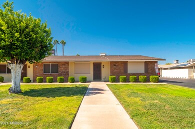 13622 N Silverbell Dr unit 18, Sun City, AZ 85351 - photo 3